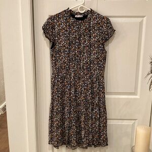 Floral KIRUNDO size L Pretty!